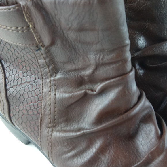 Easy Spirit Ruched Style Ankle Boots Size 7.5 - Picture 3 of 6